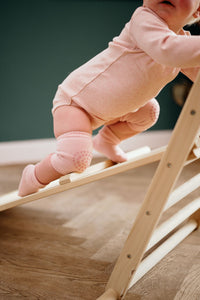 Baby Anti-Rutsch-Knieschoner mit Griff zum Krabbeln - Karamell