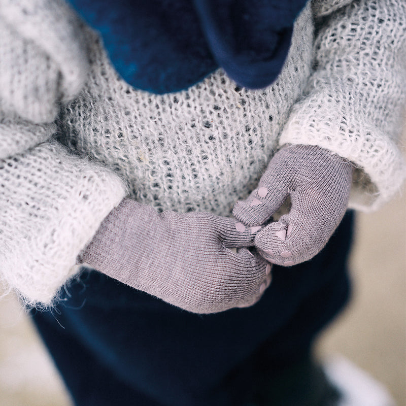 Fäustlinge mit rutschfestem Griff für Babys und Kleinkinder - Merinowolle - Sand