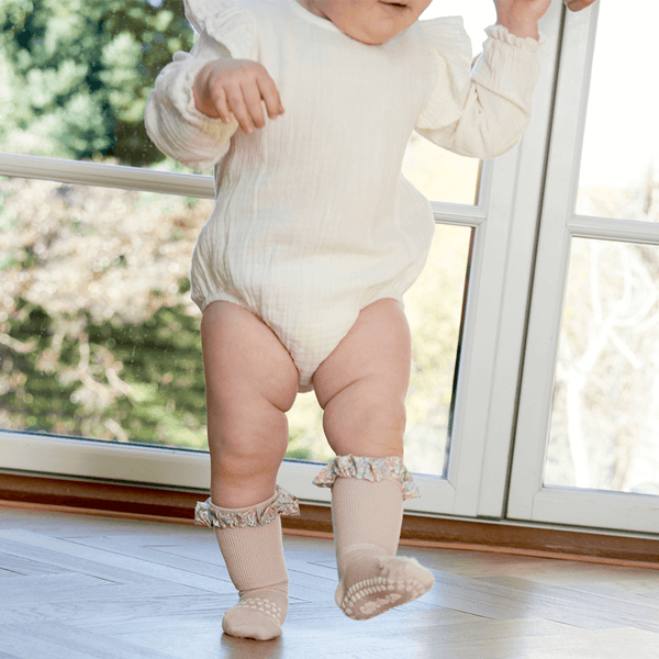 Rutschfeste Grip-Socken - Bambus / Liberty - Zartrosa